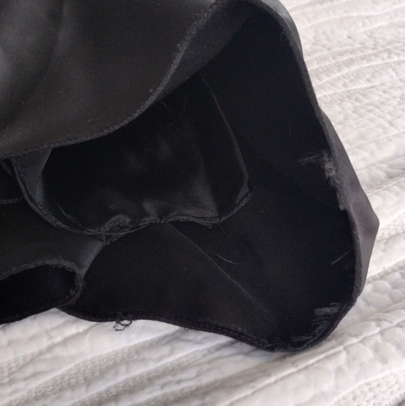 Women's Long Satin Evening Wear Dress - Picture 11 of 13